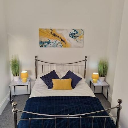 Doll Apartment مونتروز المظهر الخارجي الصورة